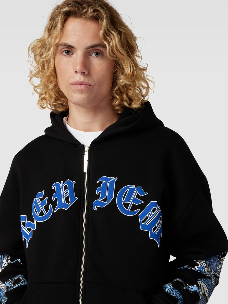 Sweatjacke mit Motiv-Print in schwarz