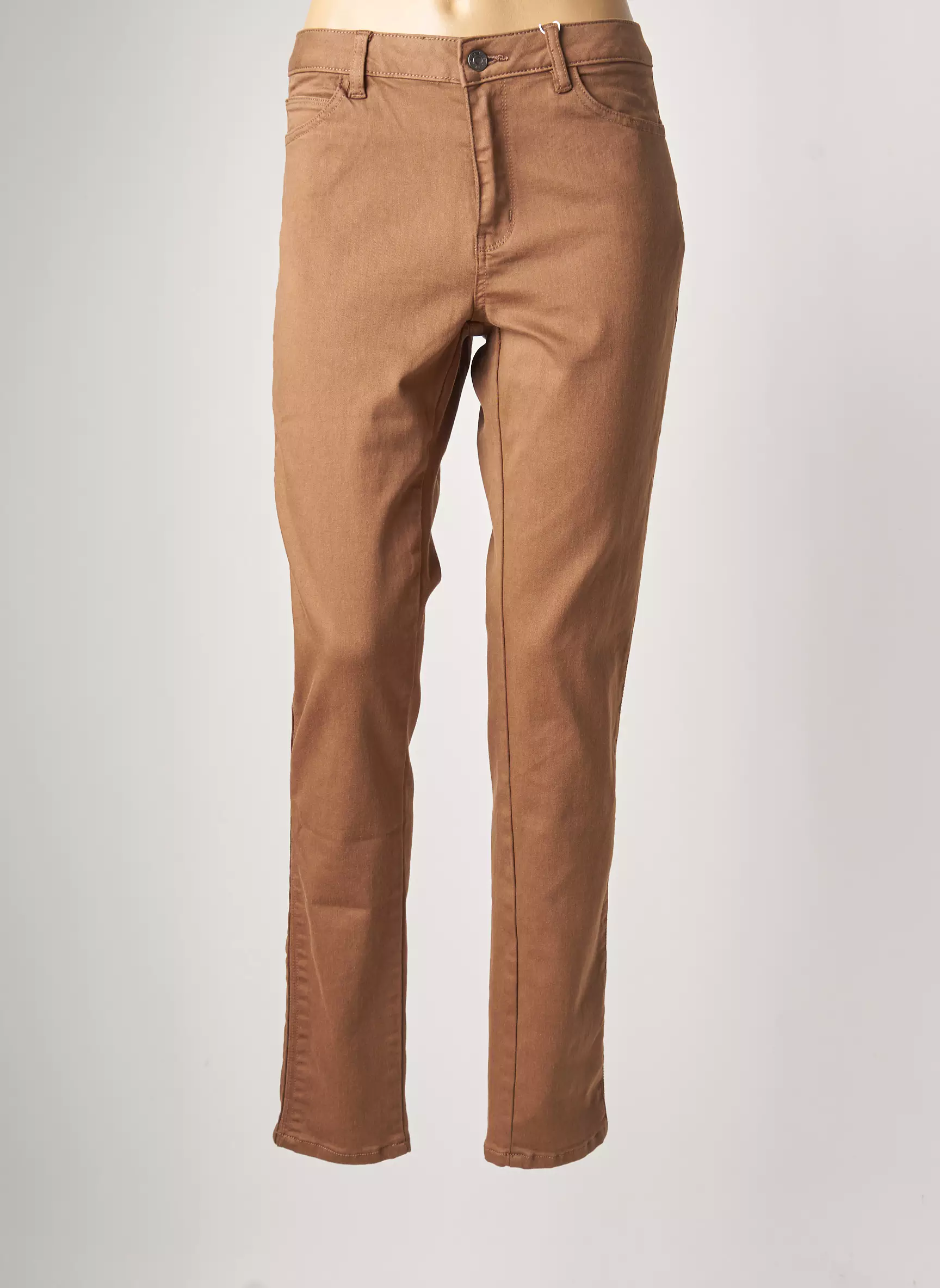 C Est Beau La Vie Pantalons Slim Femme couleur marron
