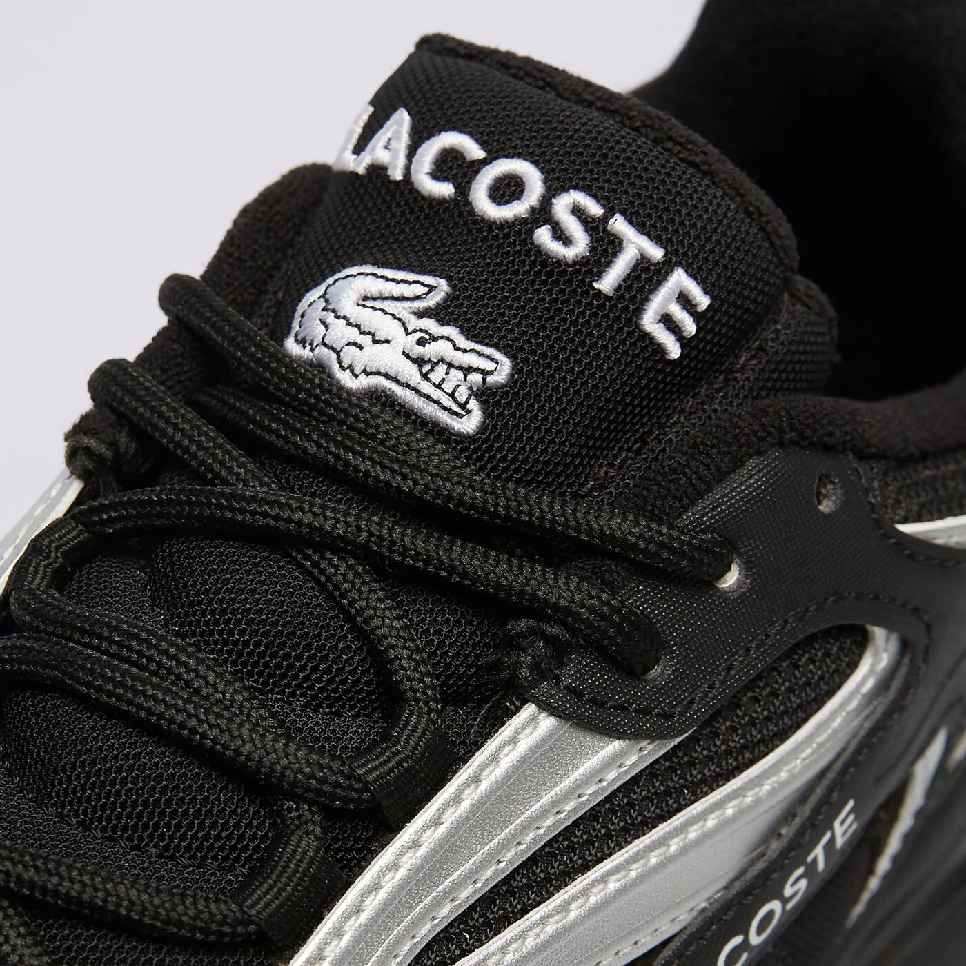 LACOSTE L003 Schwarz