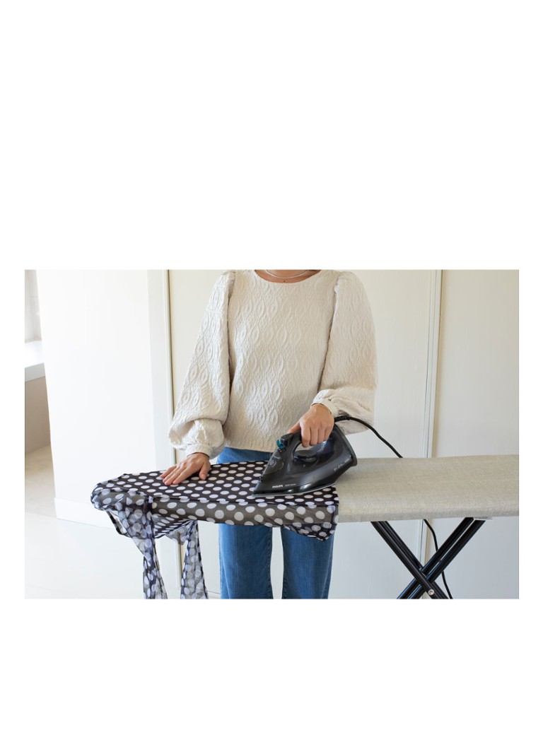 Brabantia Bügelbrett B mit Bügeleisenhalter 124 x 38 cm