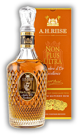 A.H. Riise Non Plus Ultra Ambre d'Or 42% A.H. Riise Non Plus Ultra Ambre d'Or 42% Körperreich und fruchtig.  0,7	 Liter - Vol 42%