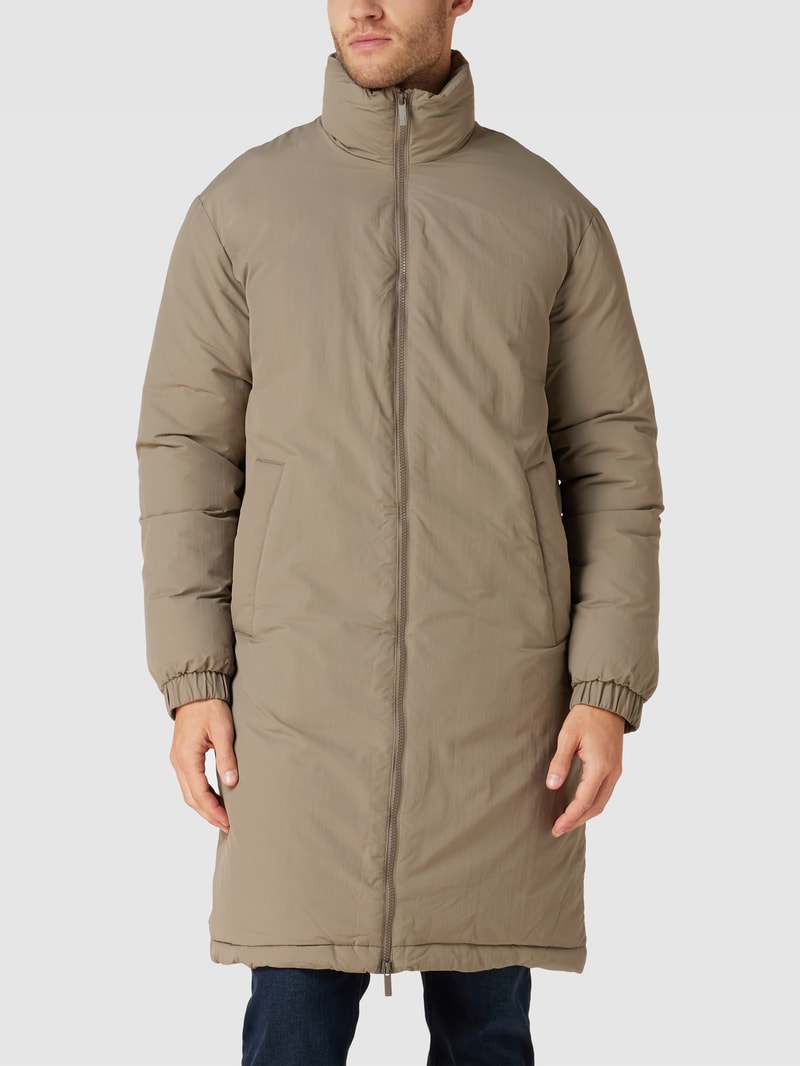 Mantel mit Eingrifftaschen Modell 'TITAN PUFFER COAT' in kitt