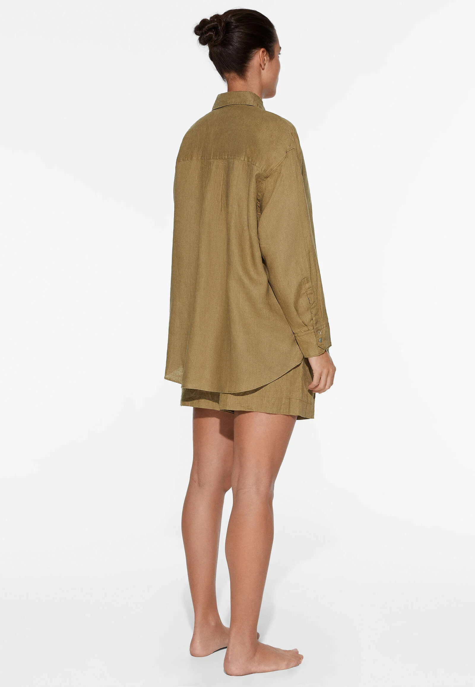 OYSHO TAILORED-FIT - Pantalones cortos