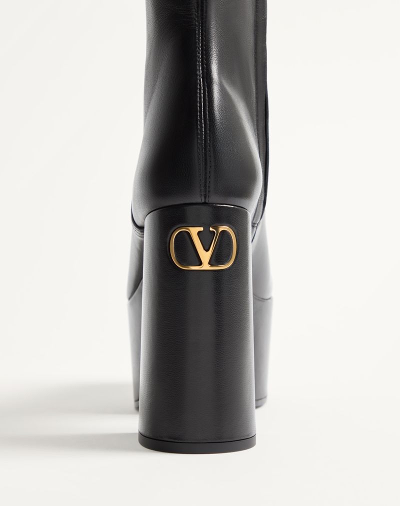 Bota de cano curto com plataforma Fawcette em couro napa elástico de 120 mm
