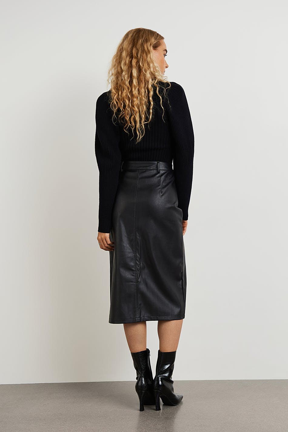 Nico pu skirt