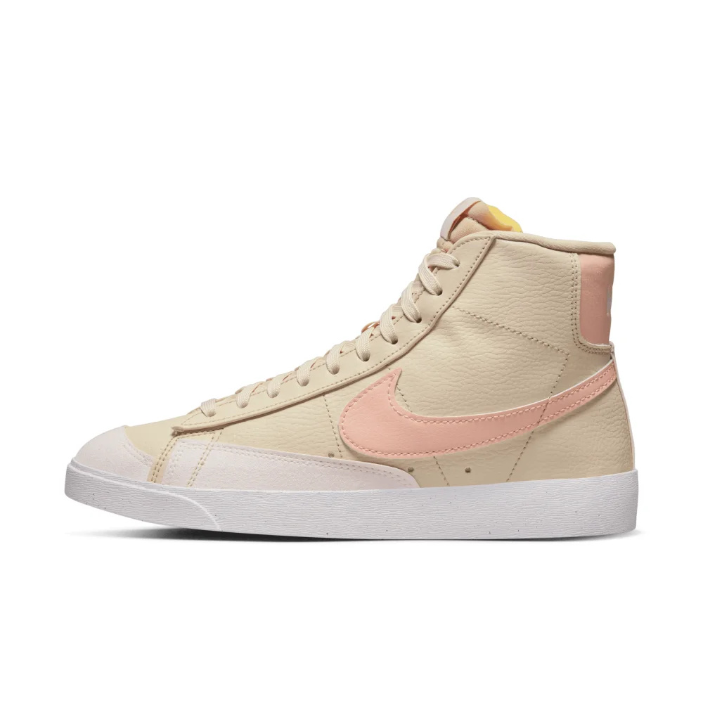 Nike BLAZER MID 77 NEXT NATURE FB0780-100 / braun