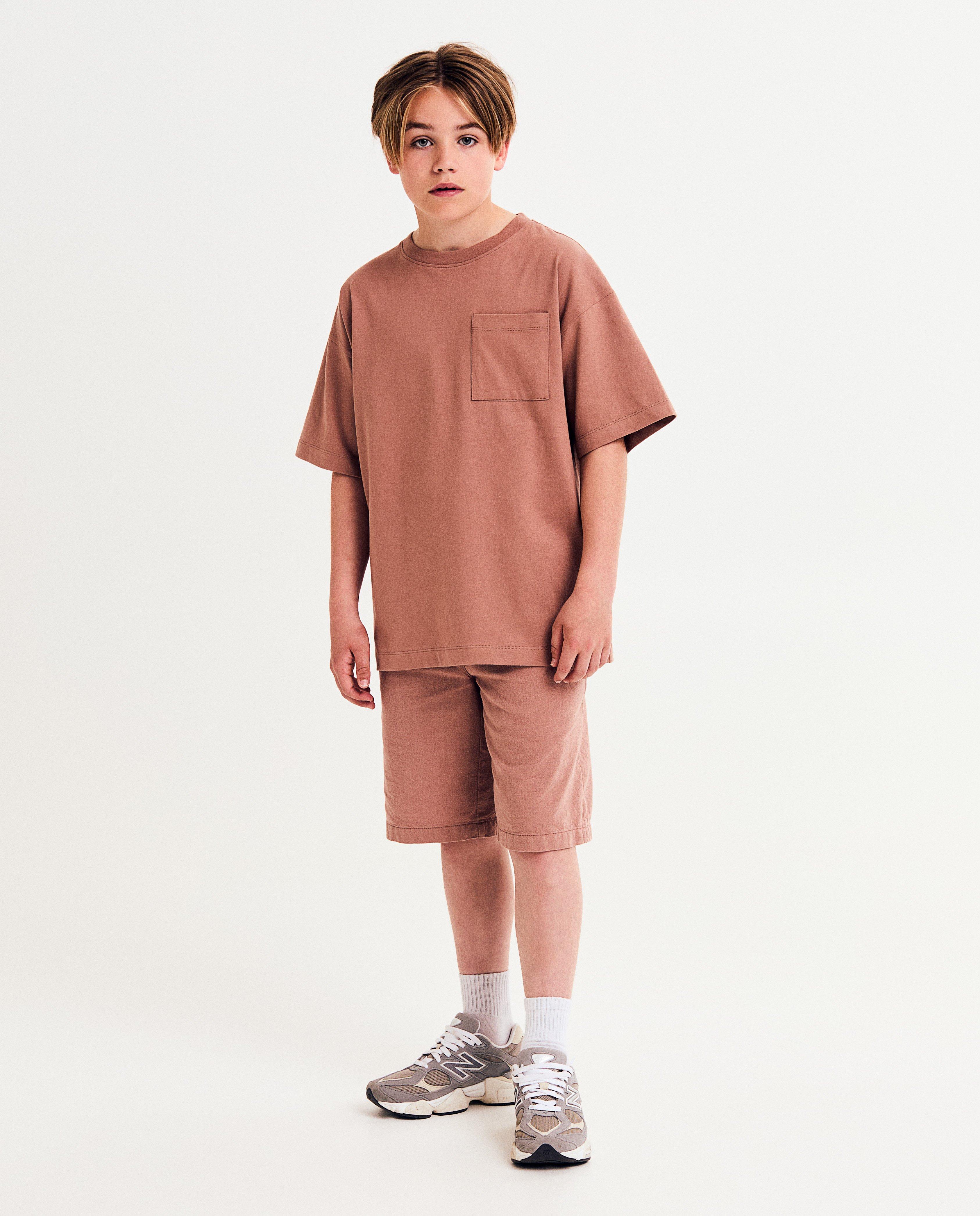 Tricou I AM din bumbac organic cu imprimeu pe spate, 128-164 maro