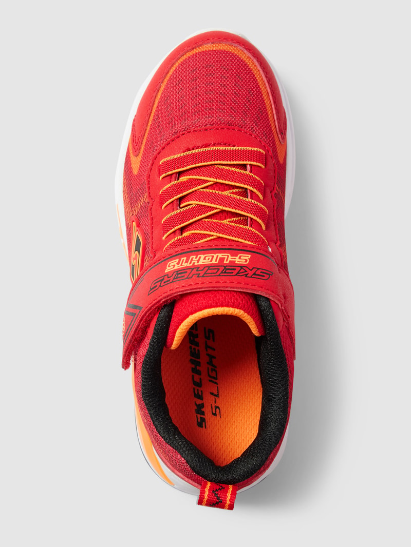 Sneaker mit Leuchtfunktion in rot