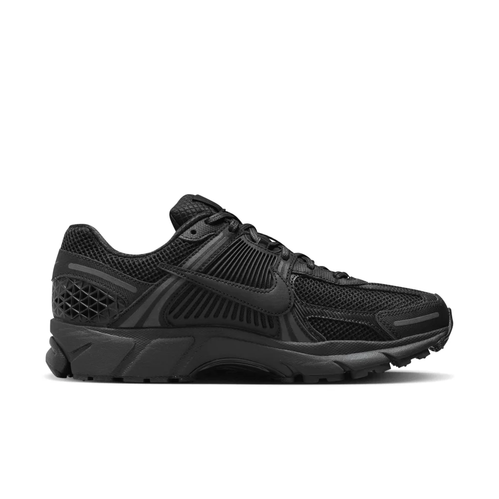 Nike Zoom Vomero 5 Black BV1358-003 / schwarz