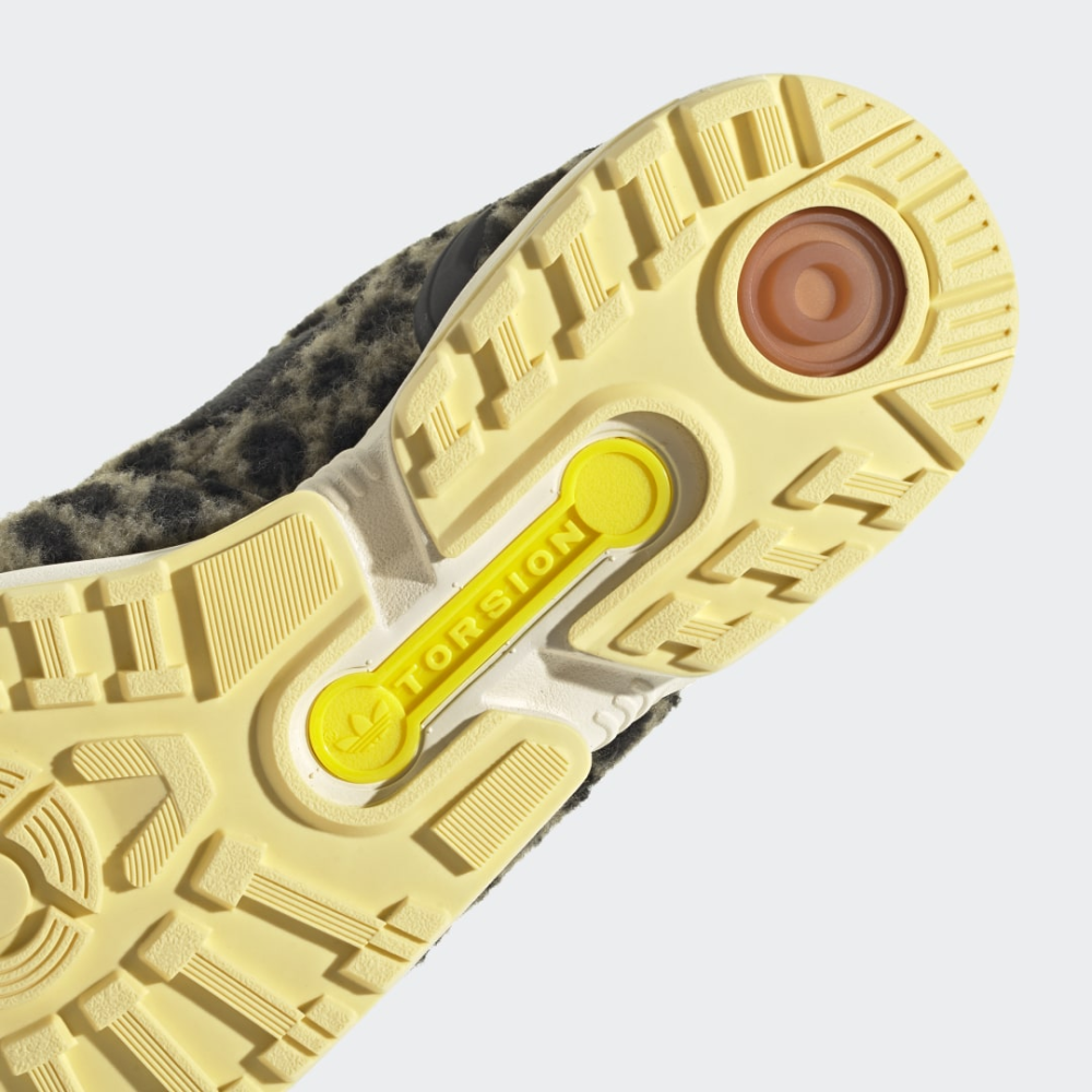 adidas ZX 9020 GX2019 / grün
