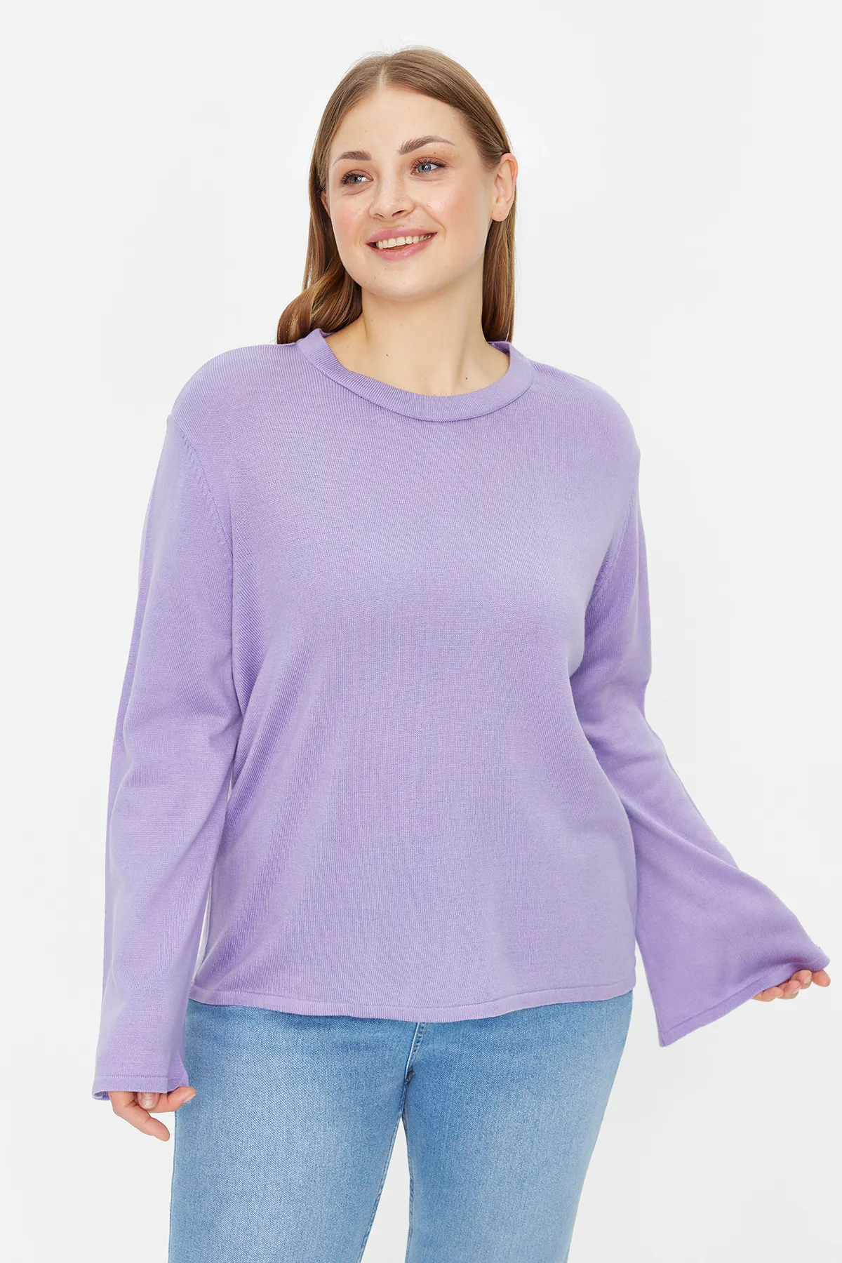 Trendyol Curve  Lila Strickpullover mit spanischen Ärmeln TBBAW23AN00034