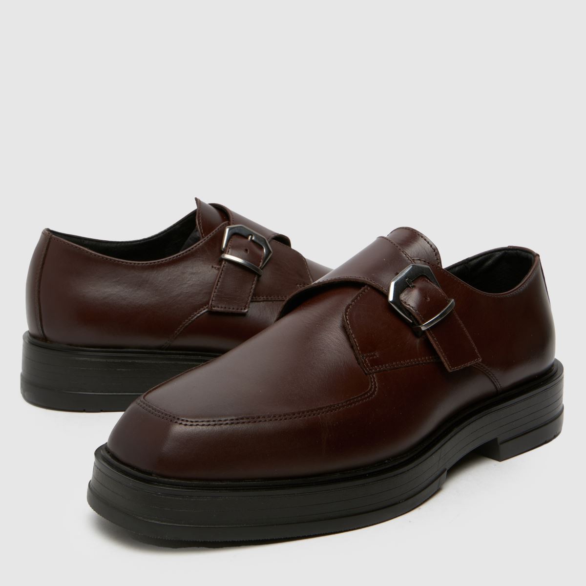Schuh Rocco bőr szerzetescipő barna színben