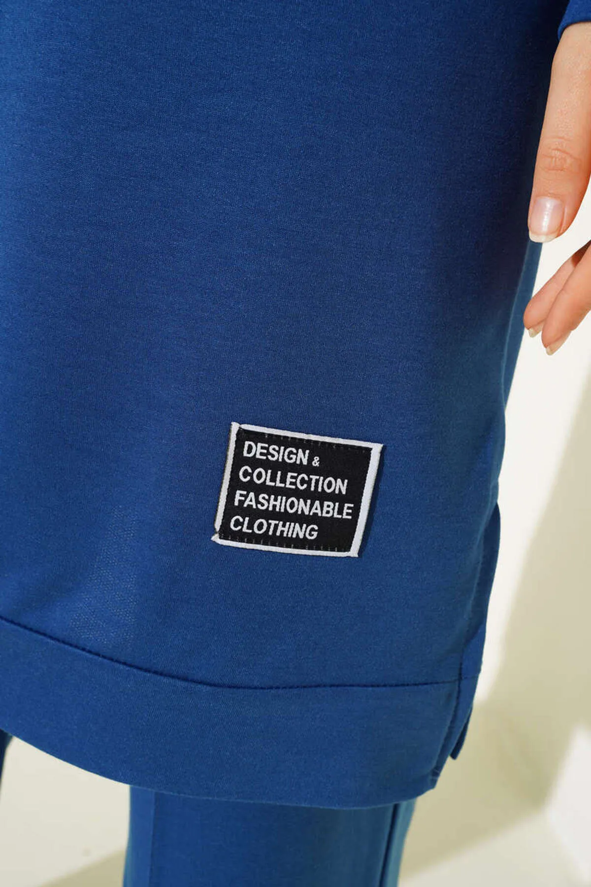 VOLT CLOTHİNG  Damen Kapuzen-Doppelset mit Stickerei auf der Vorderseite