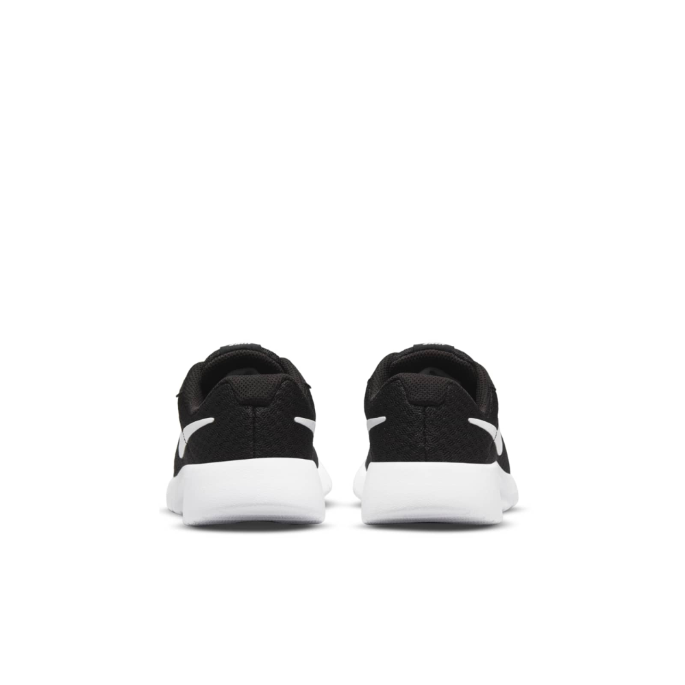 Nike Tanjun 818382-011 / schwarz