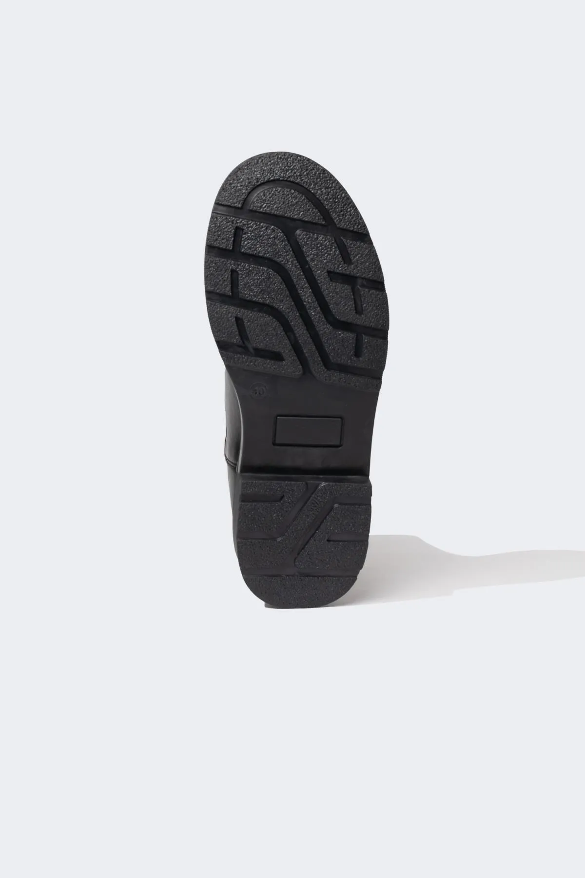 DeFacto  Damenstiefel aus Kunstleder mit flacher Sohle