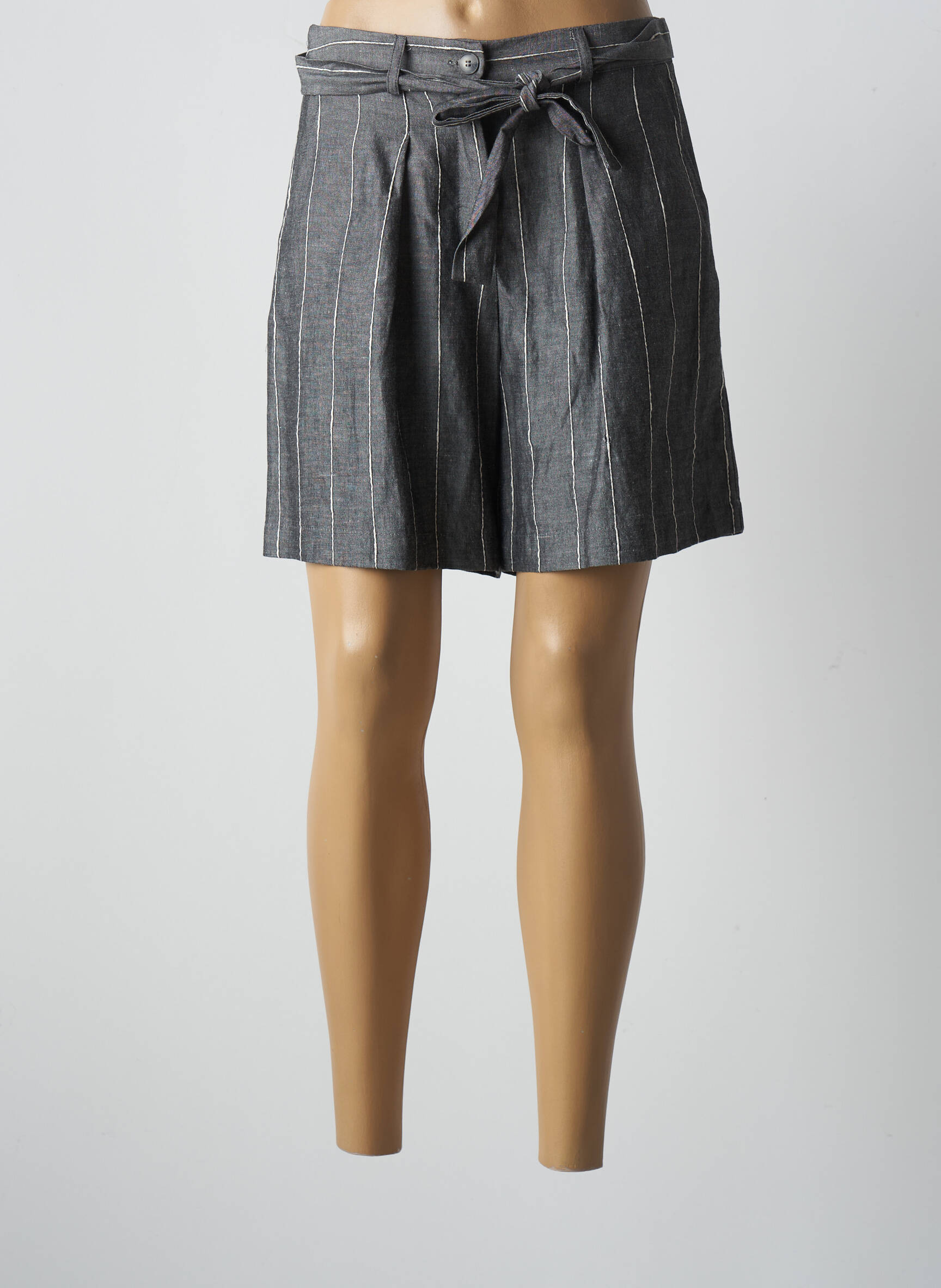 Lauren Vidal Shorts 1 Femme couleur gris
