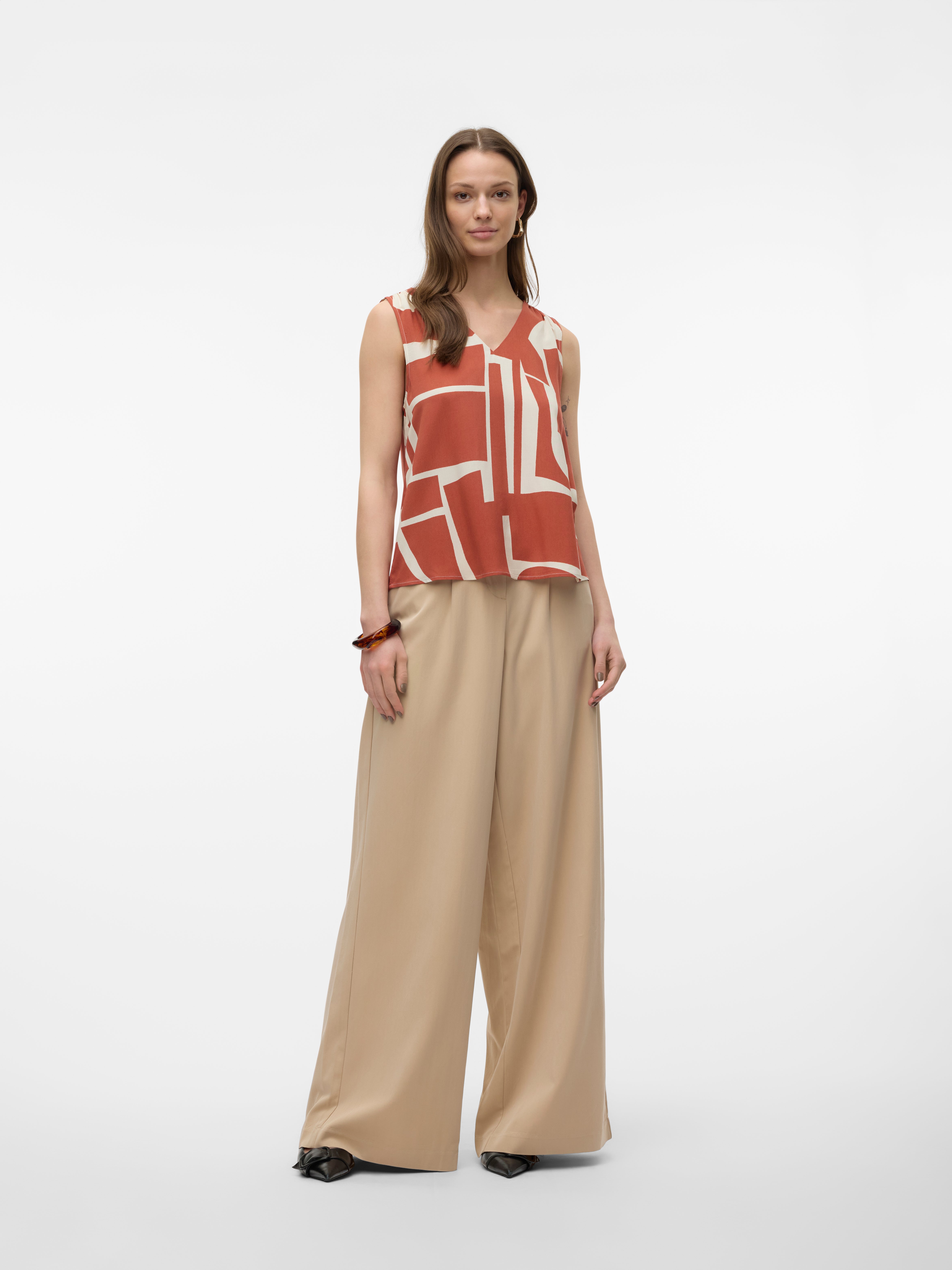 VMEASY Top