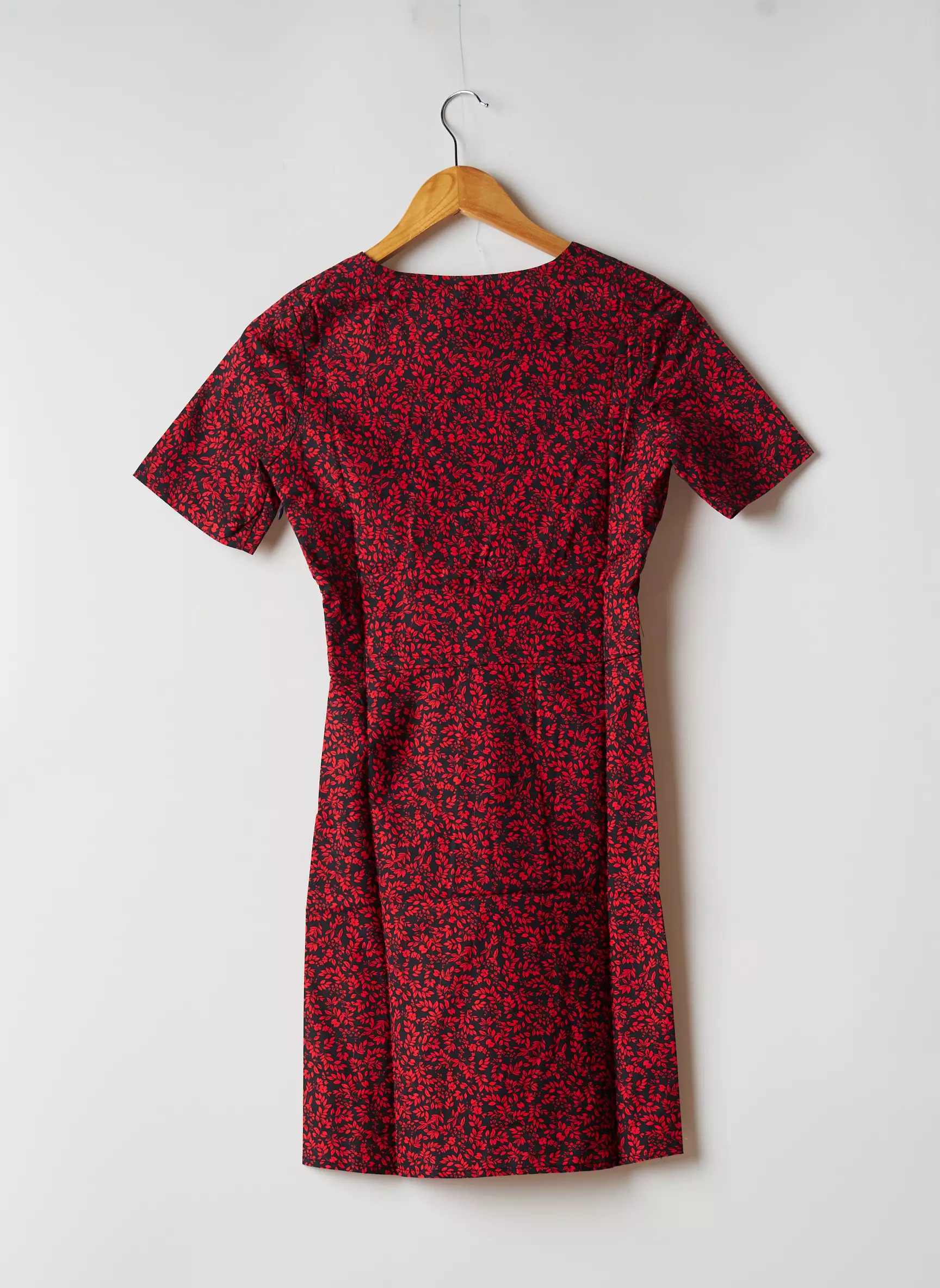 Laagam Robes Courtes Femme couleur rouge