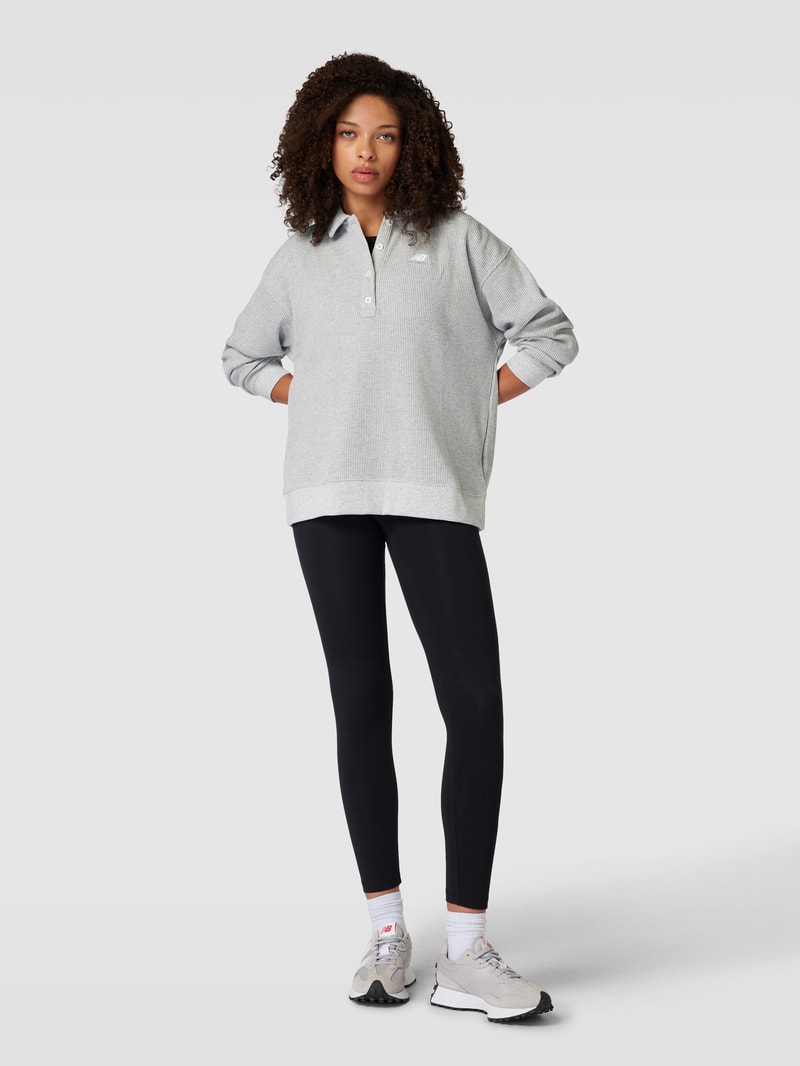 Longsleeve mit Strukturmuster in hellgrau meliert