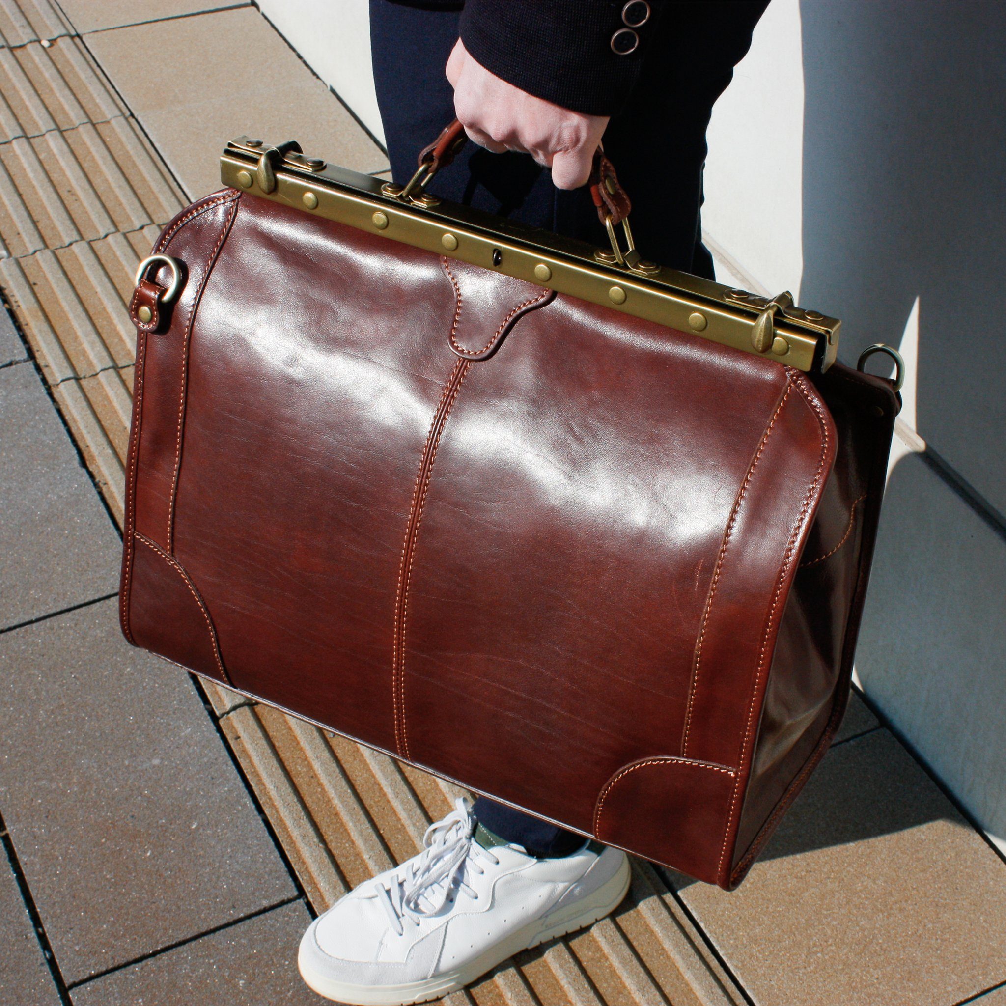 lePelou Weekender PEPE, echt Leder, Made in Italy, Maulbügel