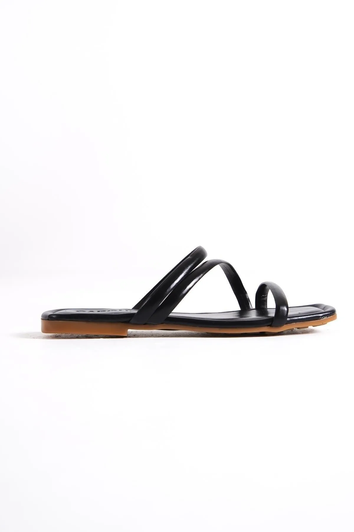 Capone Outfitters  Capone Blunt Toe Three-Striped Metallic Black Damen-Hausschuhe