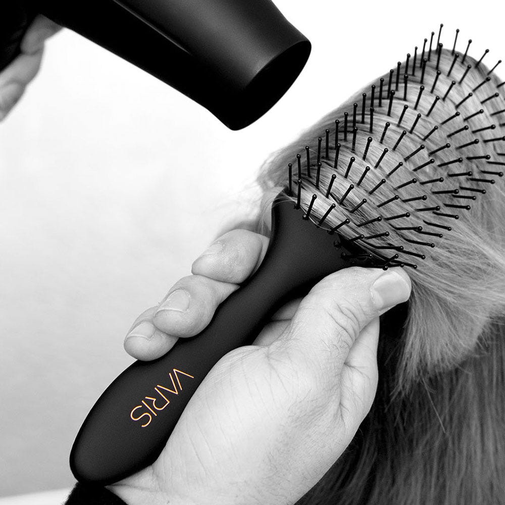 VARIS Vent Brush