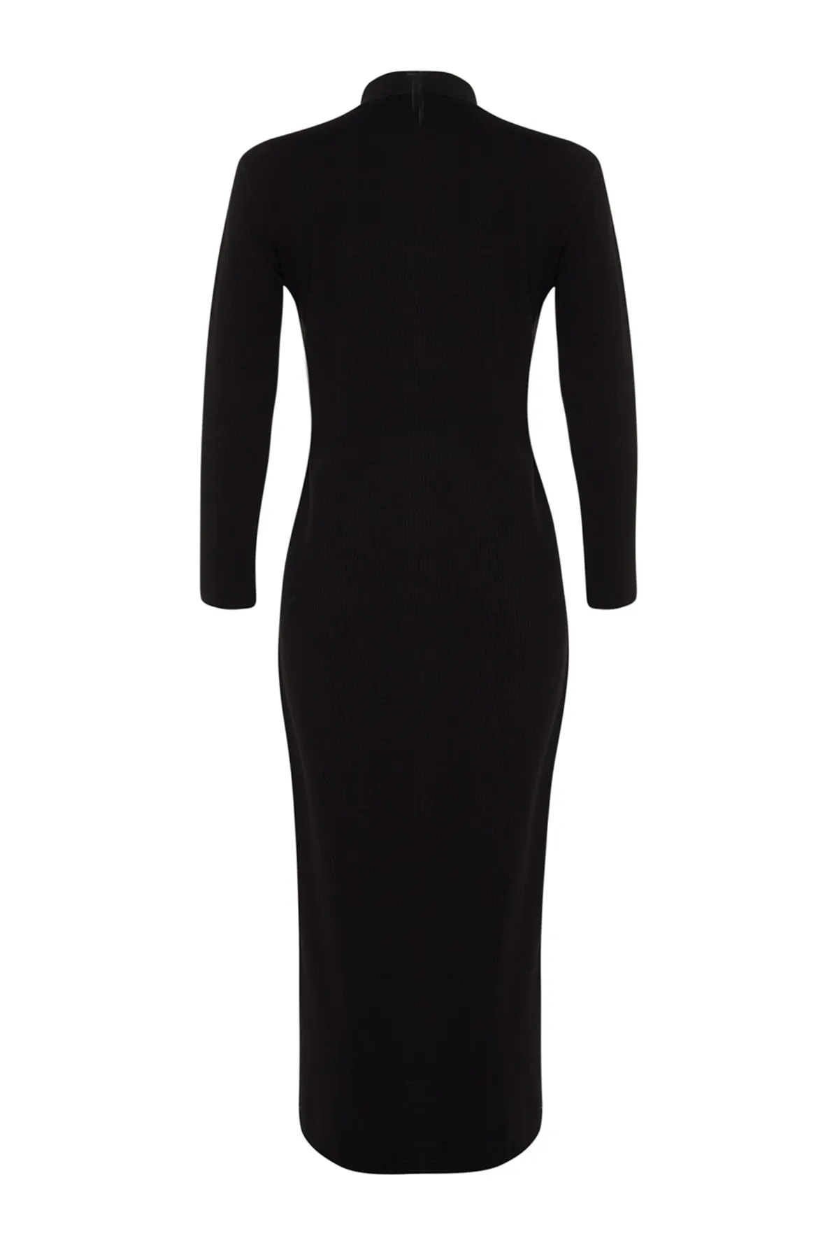 Trendyol Modest  Schwarzes geripptes Strickkleid mit Polokragen TCTSS23EB00246