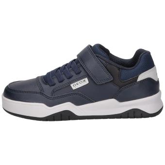 Geox J Perth Boy Sneaker in schwarz