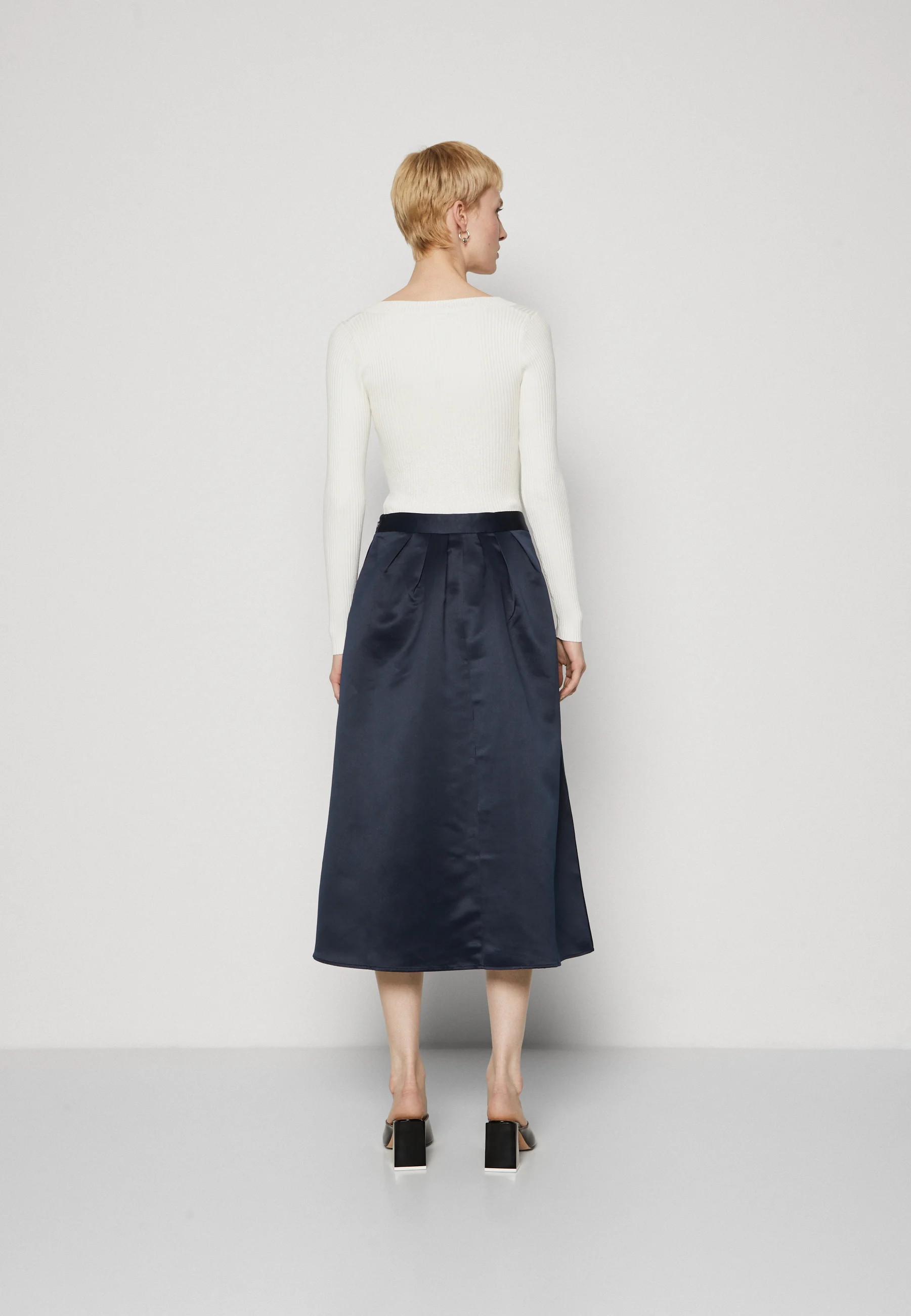 Falda VMMORA de Vero Moda Tall - Falda de corte A