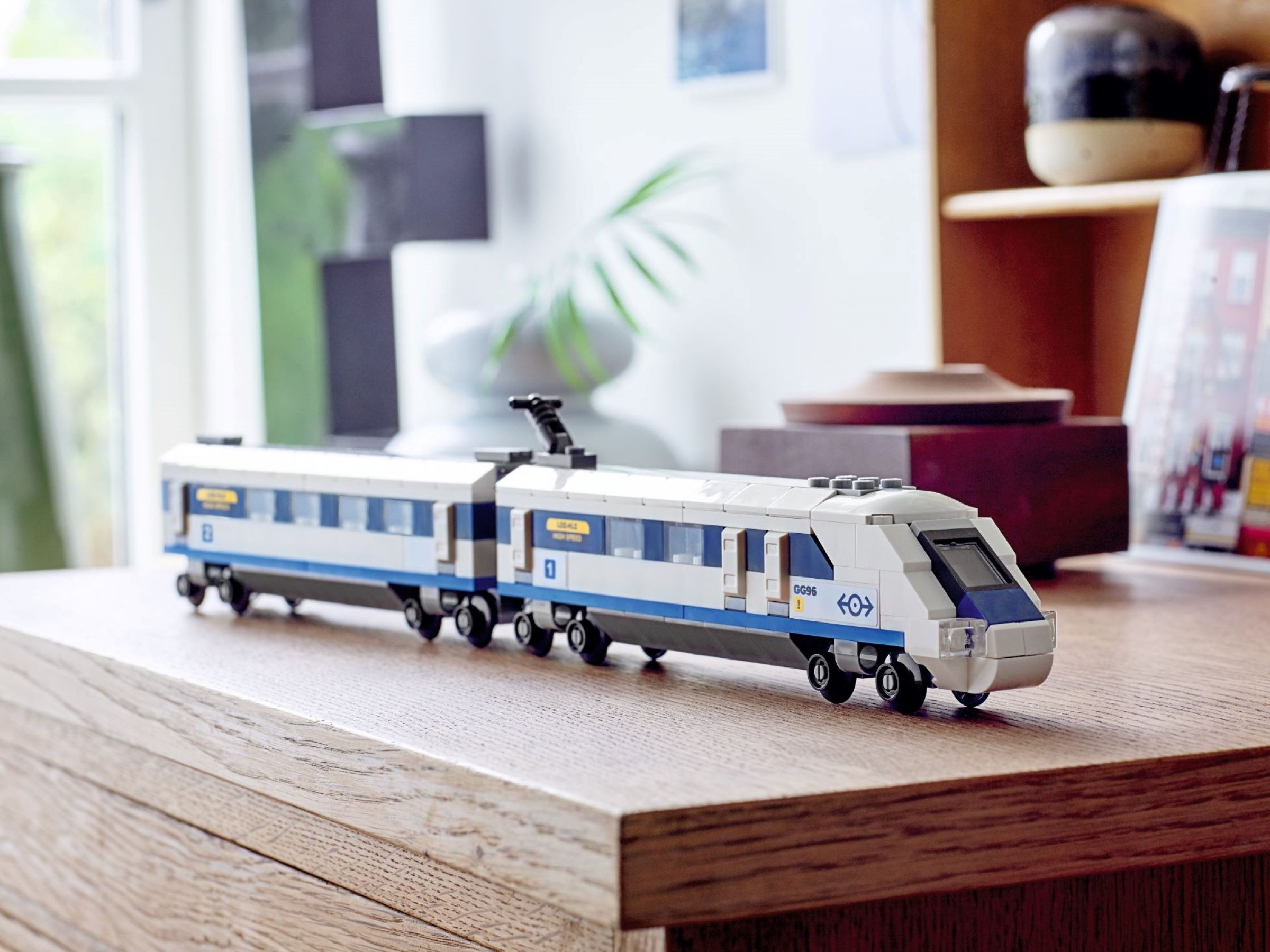 Hochgeschwindigkeitszug 40518