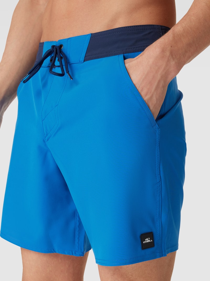 Badehose in Two-Tone-Machart in royalblau