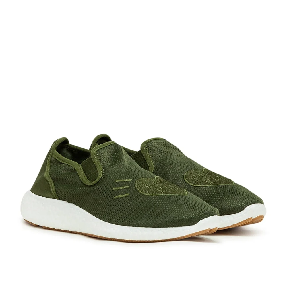 adidas x Human Made Pure Slip On GX5204 / grün
