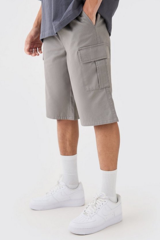 Lockere graue Cargo-Shorts mit elastischem Bund