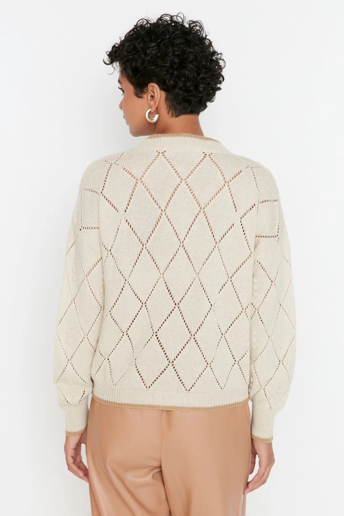 Trendyol Collection  Steinfarbener, durchbrochener Strickcardigan TWOAW22HI0290