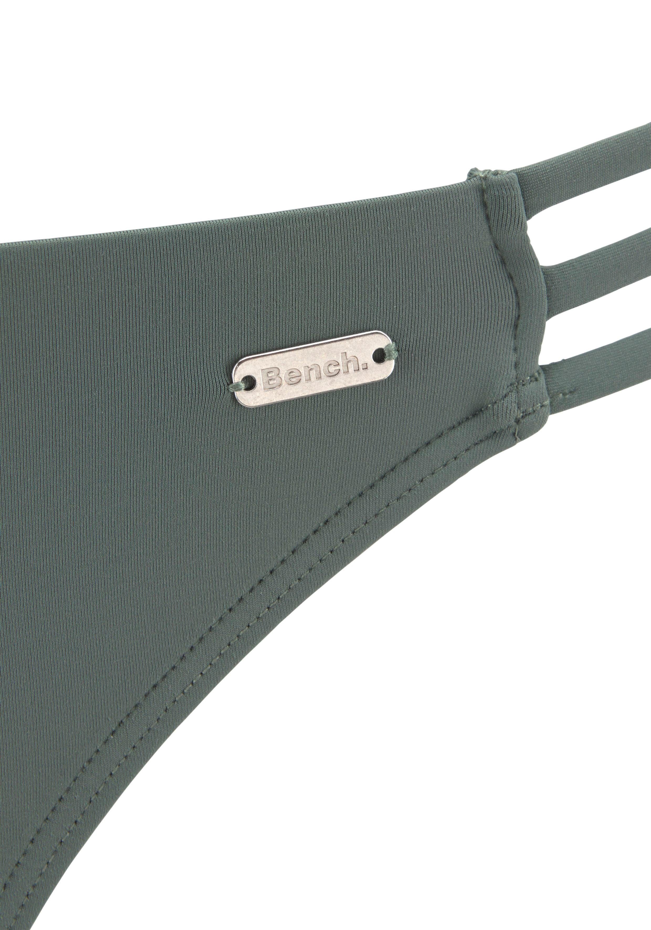 Bench. Bikini-Hose Perfect