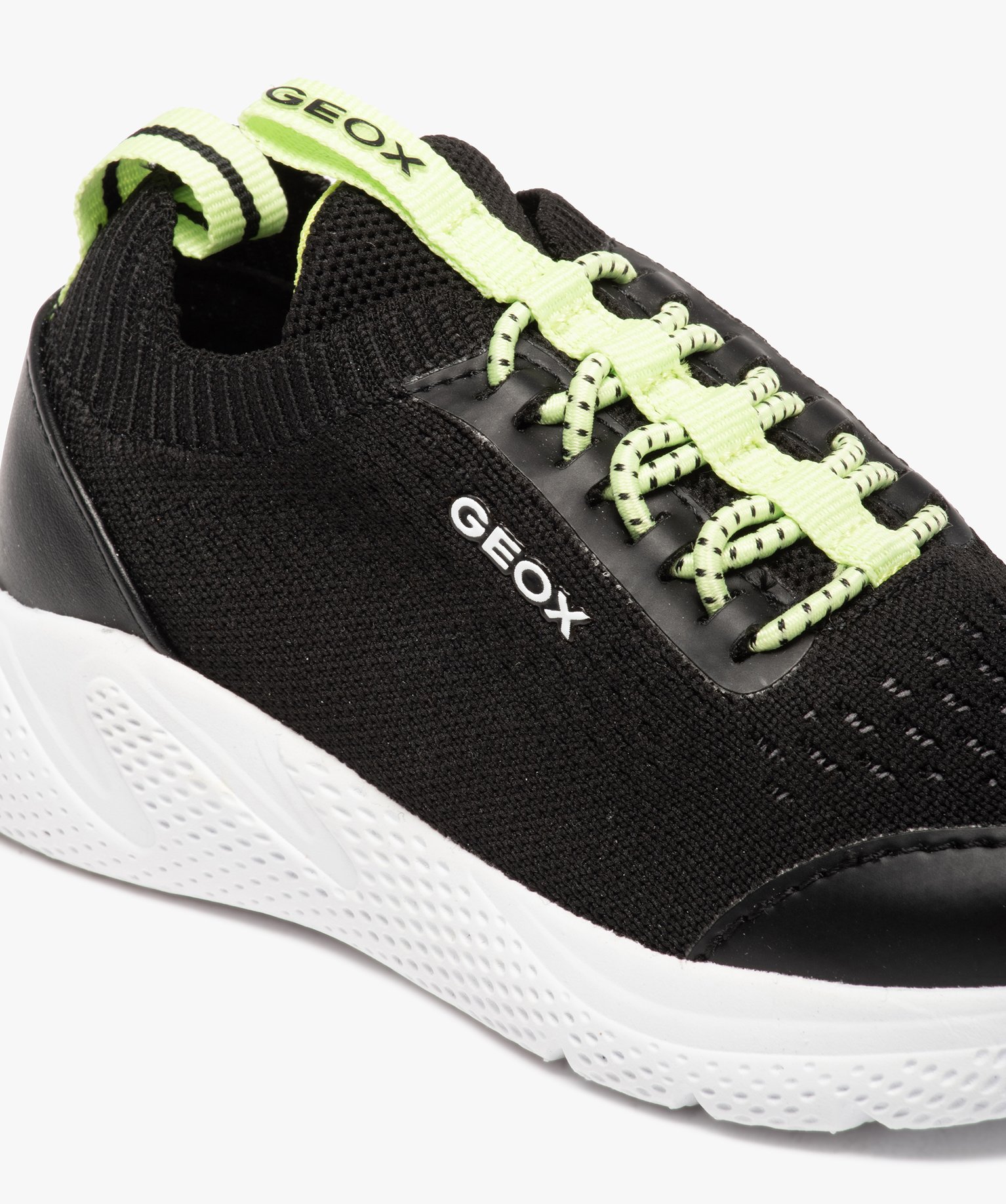 Baskets Garçon extra-légères en maille - Geox noir | GEMO