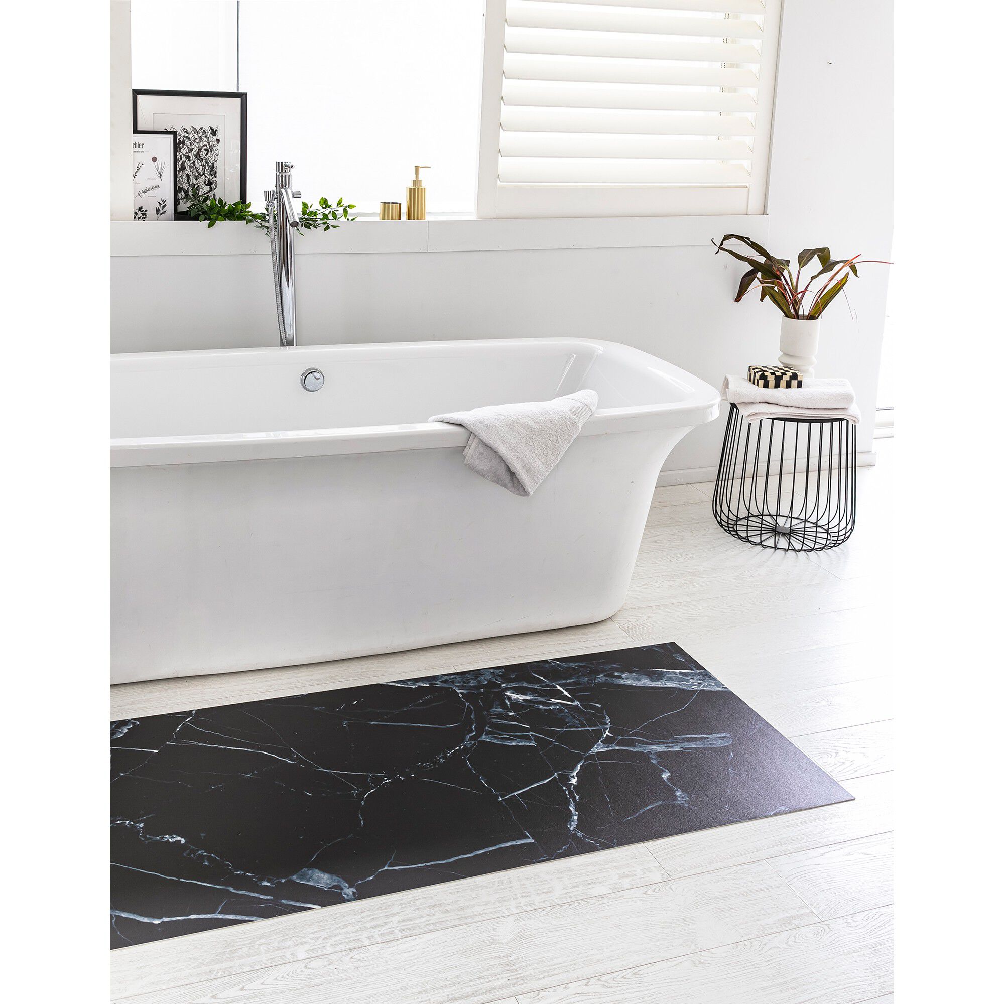 Tapis vinyle effet marbre noir