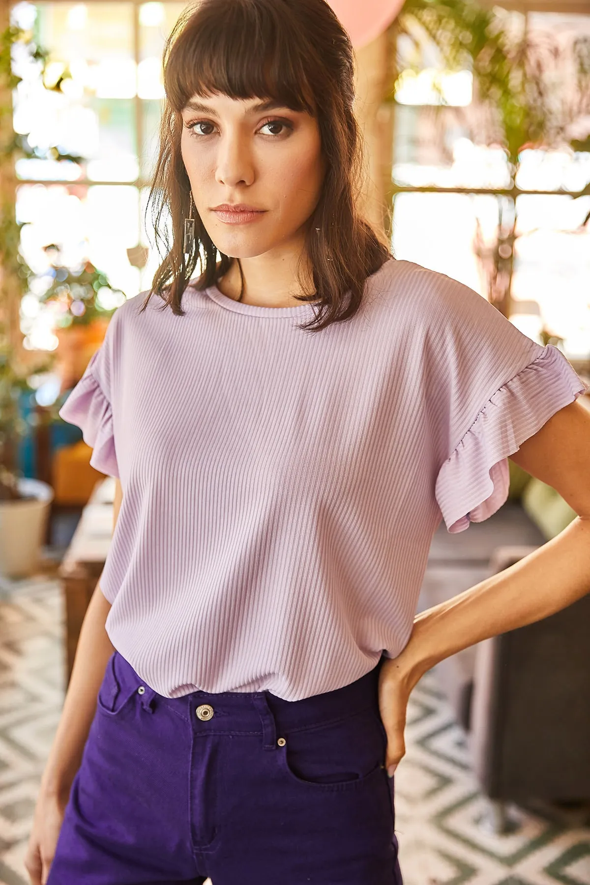 Olalook  Damen-T-Shirt mit Rüschenärmeln in Flieder TSH-19000417
