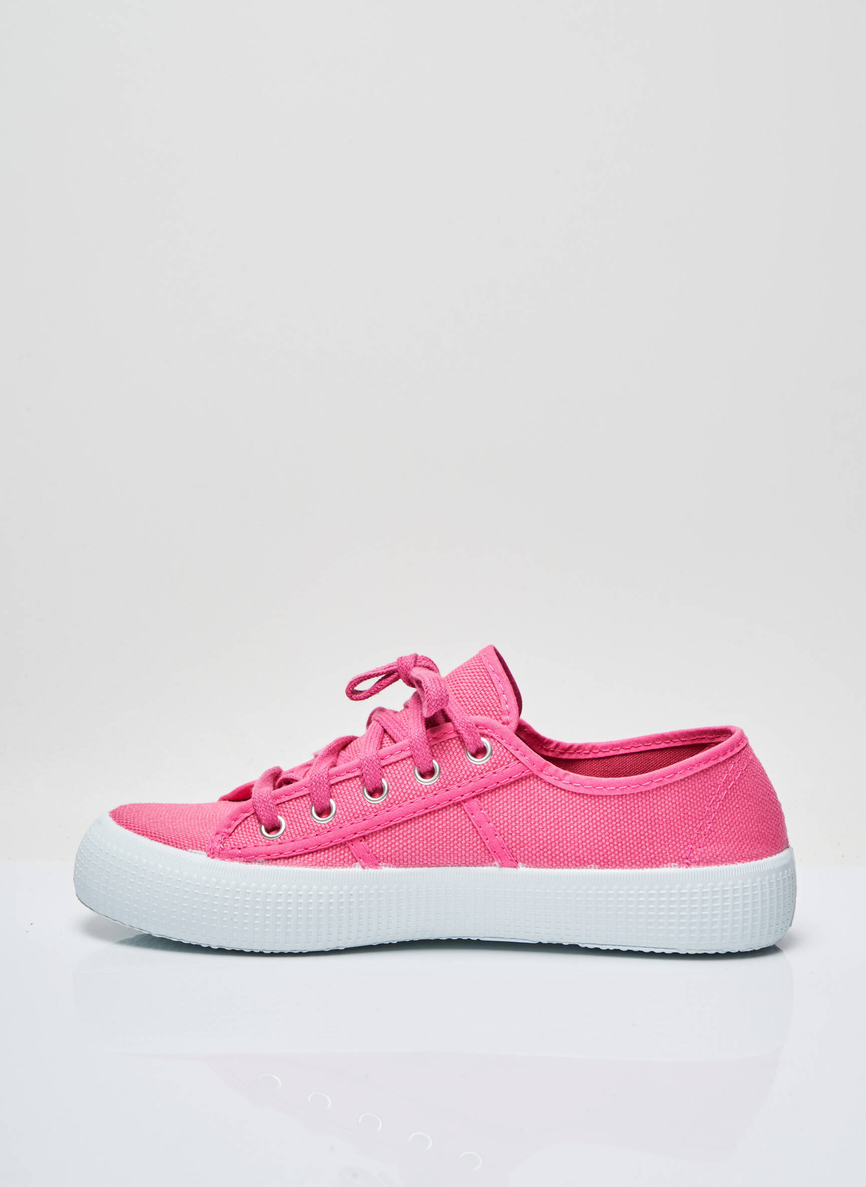 Victoria Baskets Femme couleur rose