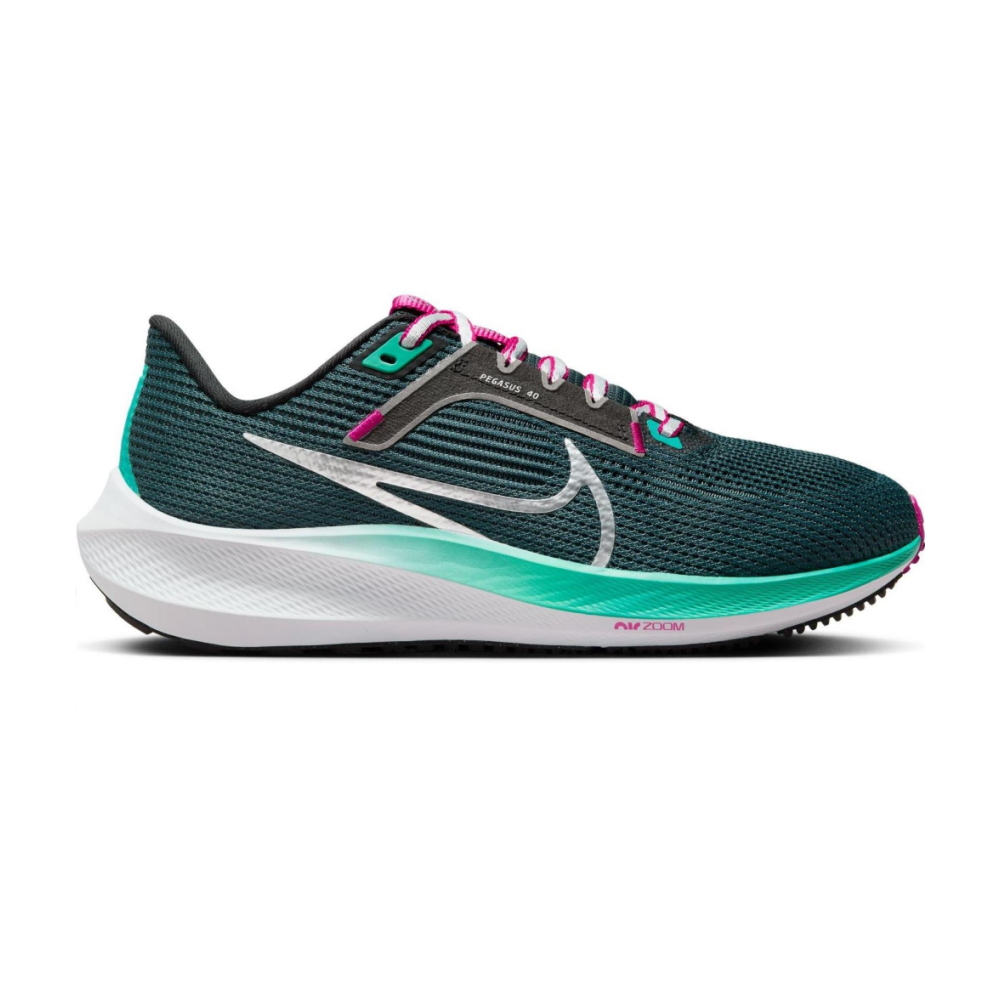 Nike Air Zoom Pegasus 40 DV3854-301 / grün