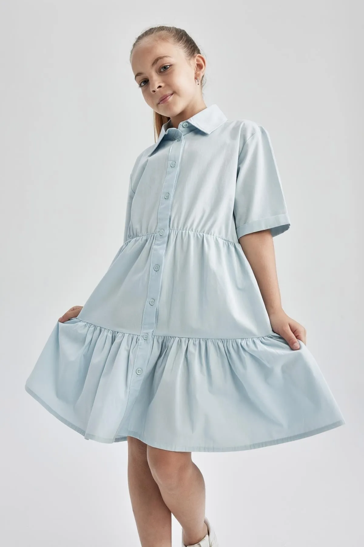 DeFacto  Kurzarm-Midikleid aus Baumwollpopeline mit normaler Passform und Hemdkragen für Mädchen