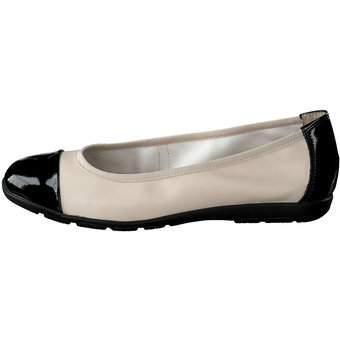Caprice Ballerina in beige