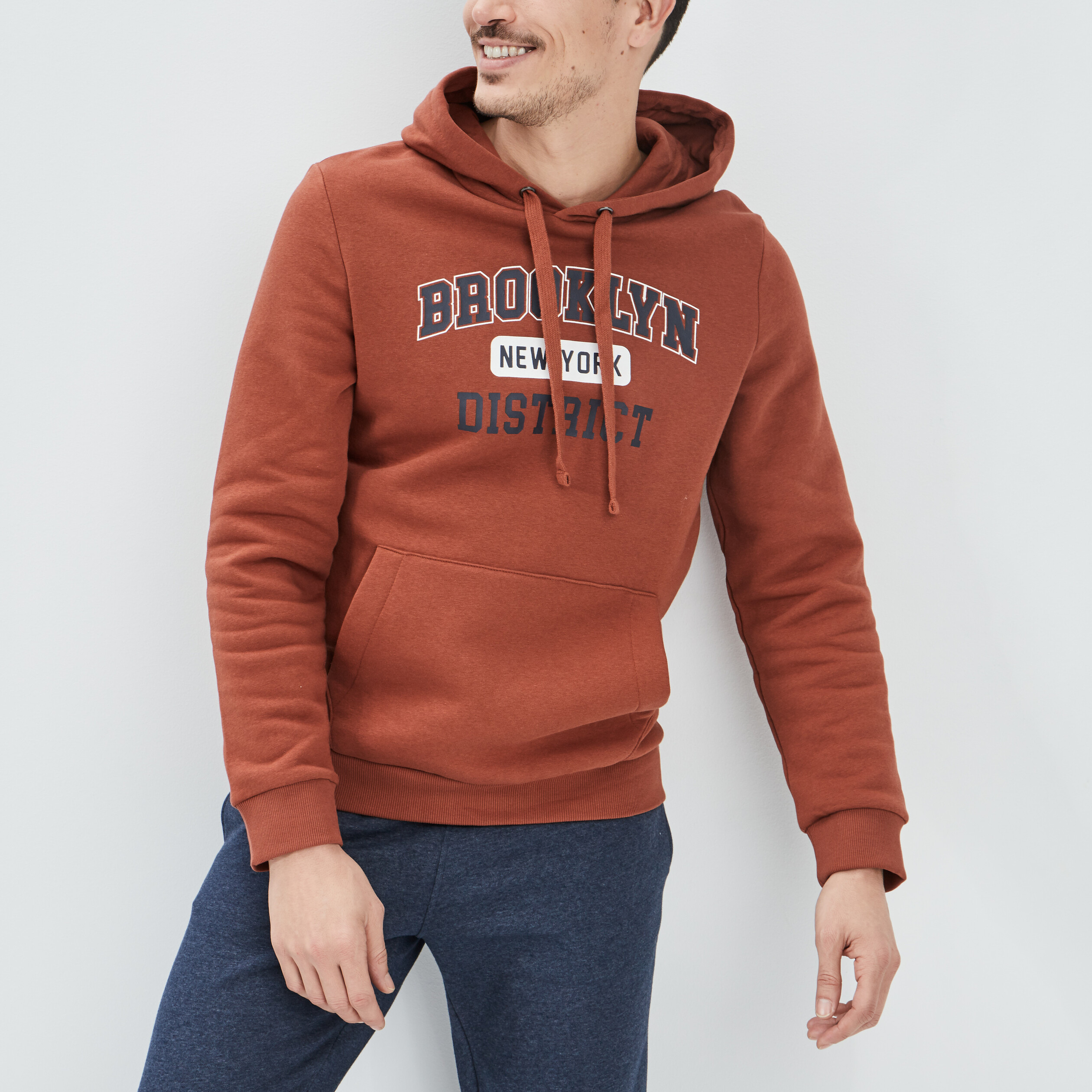 Sweat à capuche hoodie terracotta homme | La Halle