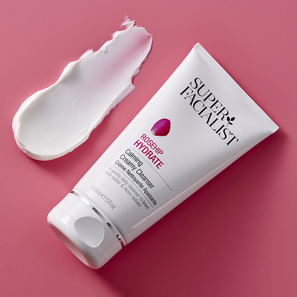 Super Facialist Rosehip Hydrate Calming Creamy Cleanser
