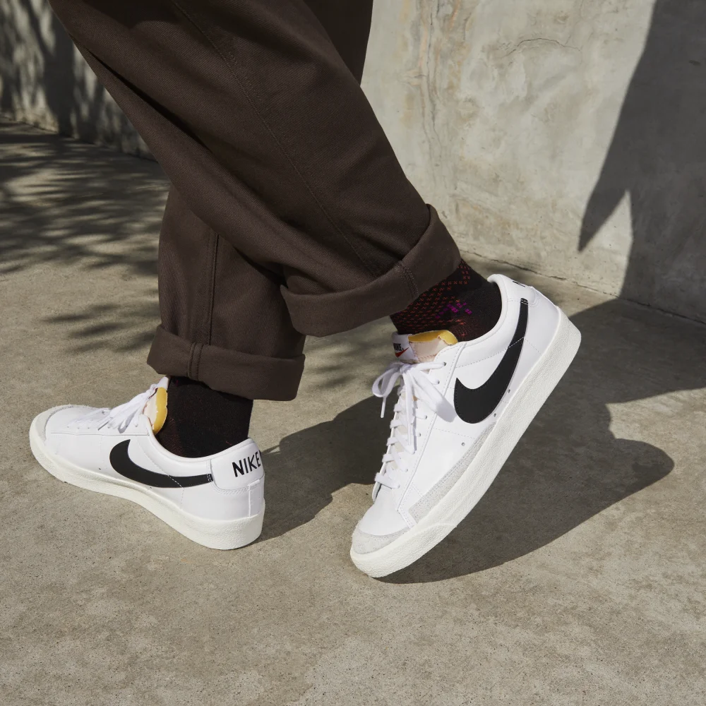 Nike Blazer Low 77 Vintage DA6364-101 / weiss