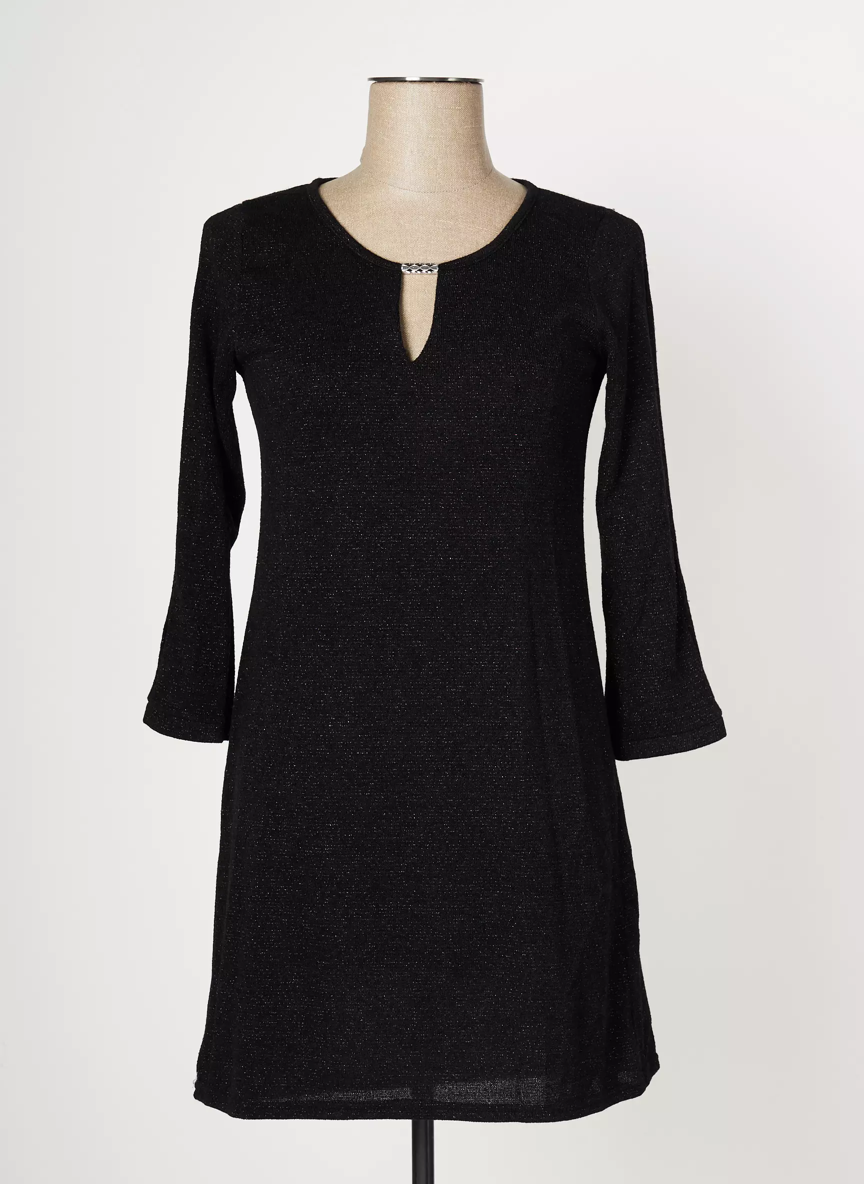 Multiples Robes Pulls Femme couleur noir