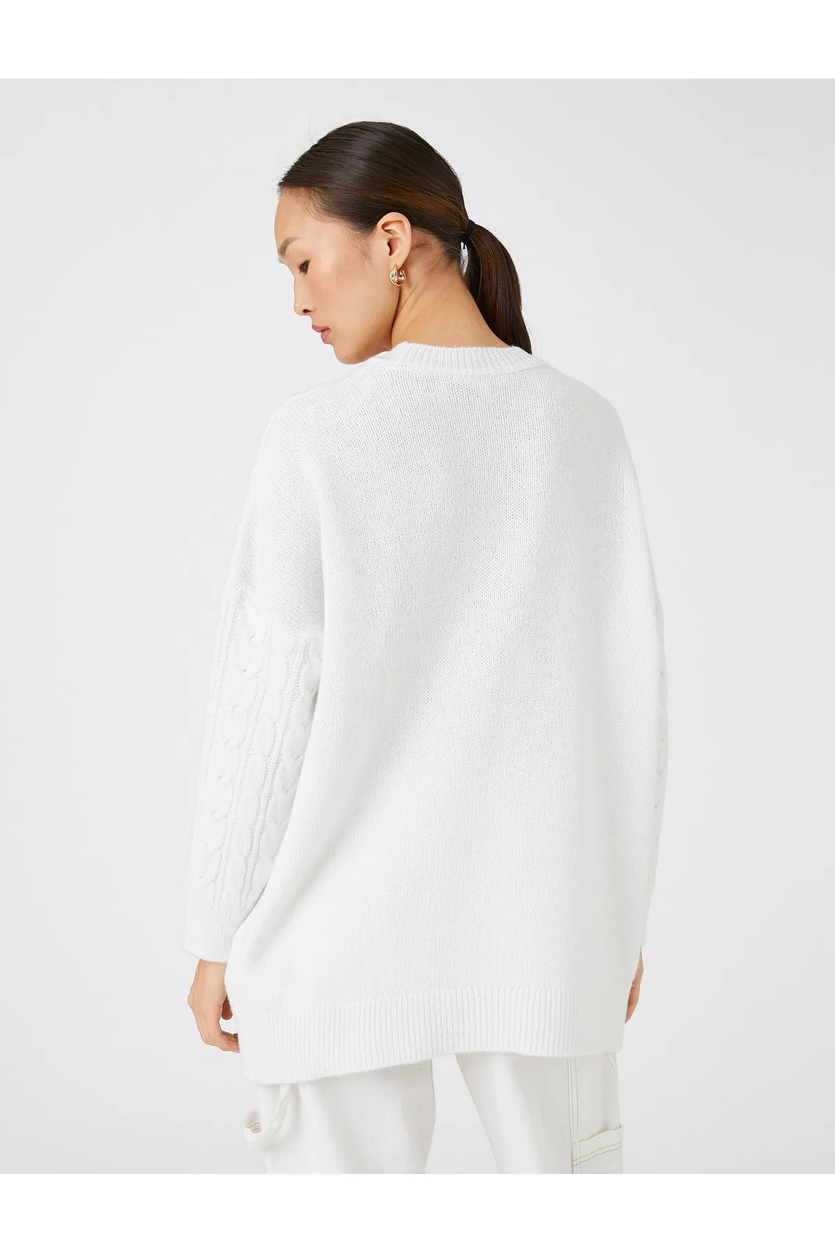 Koton  Übergroßer Strickpullover mit Rundhalsausschnitt