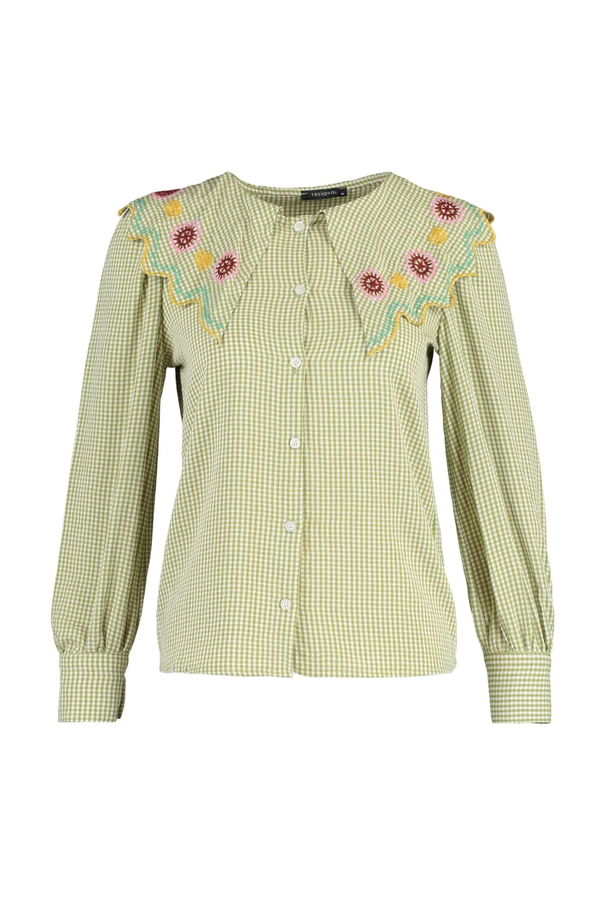 Trendyol Collection  Seersucker-Stickerei-Detail in Grün - Regular Fit Webhemd TWOSS21GO0232