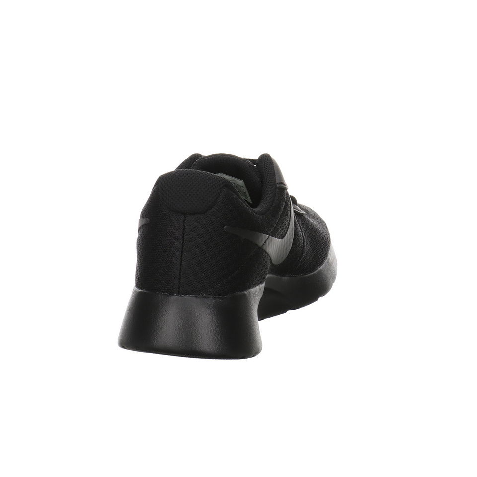 Nike Tanjun Sneaker