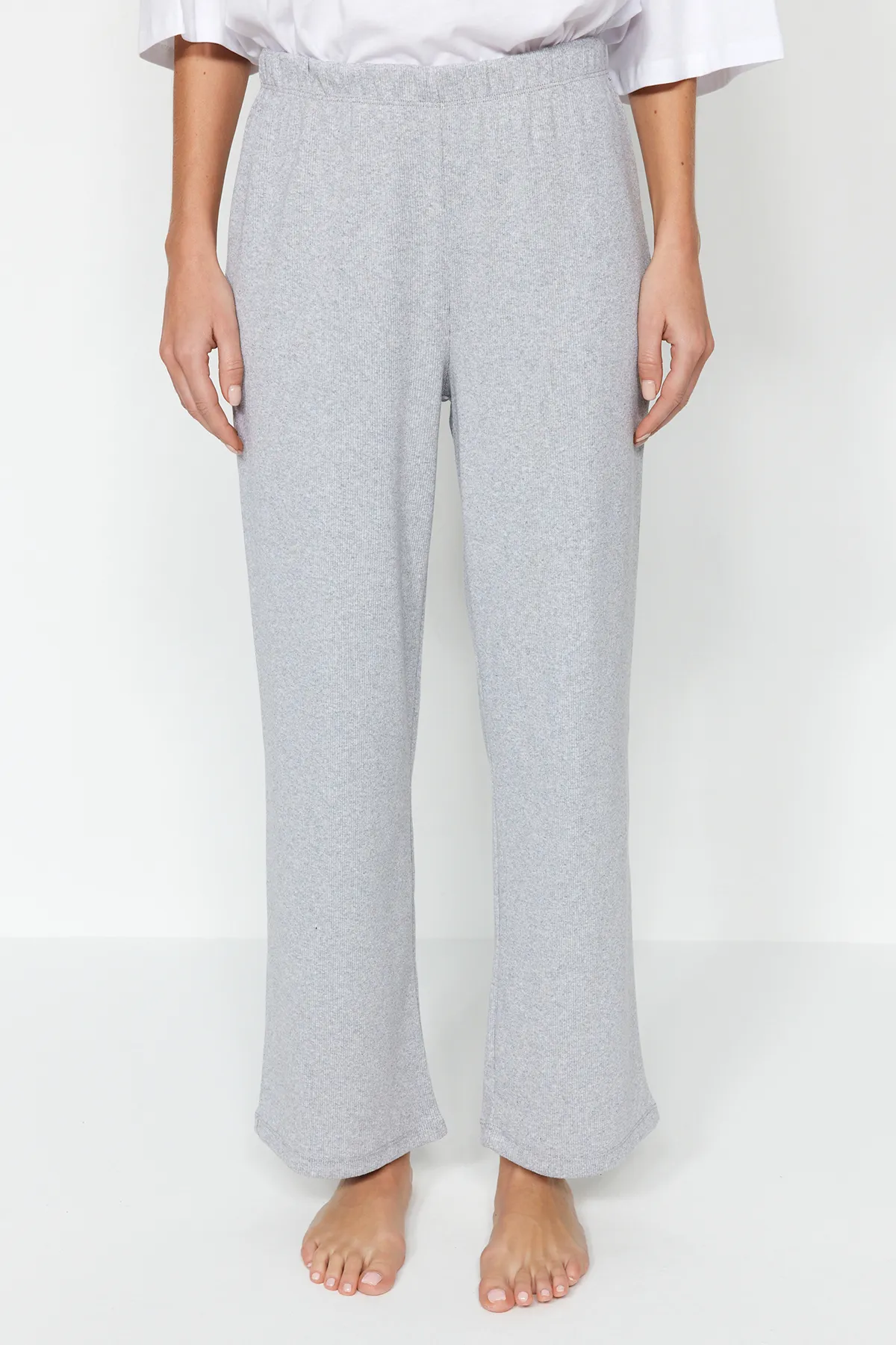 Trendyol Collection  Grau-Anthrazit, 2er-Pack gestrickte Pyjamahosen aus schnurgebundener Baumwolle THMAW24PJ00007